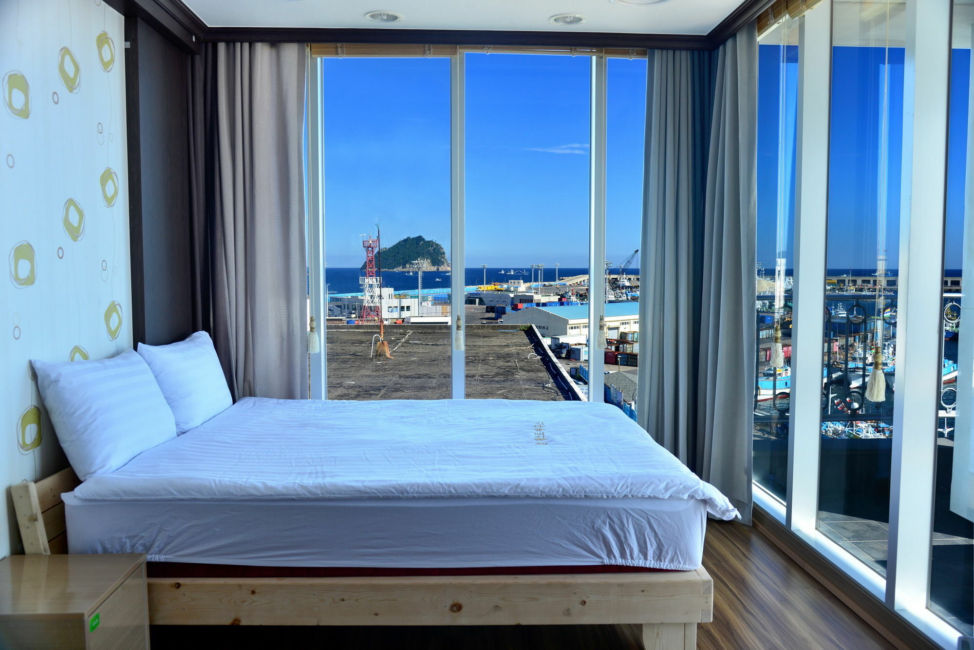 Seom Guesthouse Σεογκουίπο Εξωτερικό φωτογραφία